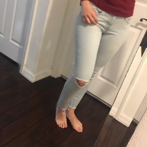 High rise Levi washed jeans